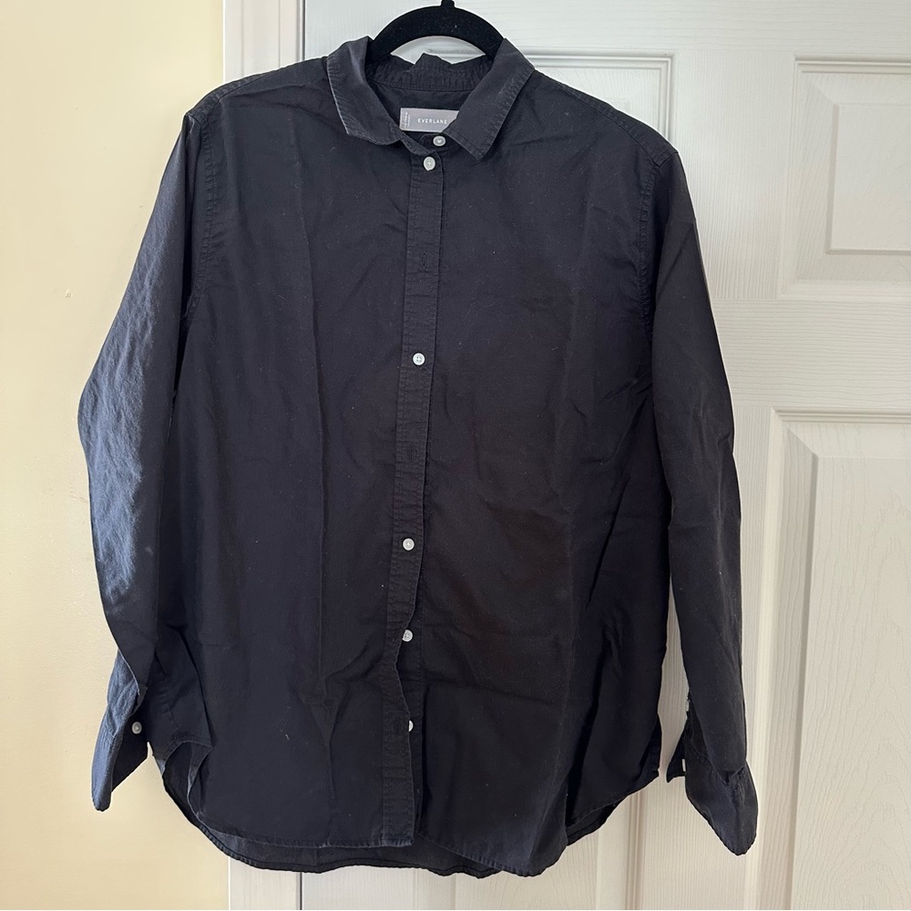 Everlane silky cotton relaxed shirt in black